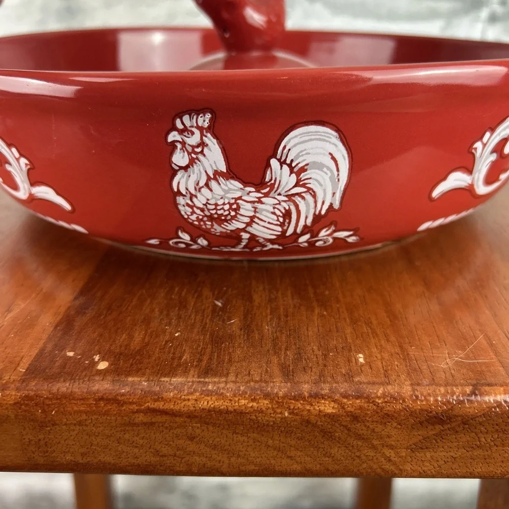 Temp-tations 11 inch Bowl w Raised Doodle Doo Red Center by Tara@